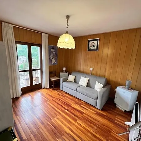 Ferienwohnung Piccola Parigi Chiesa in Valmalenco Exterior foto